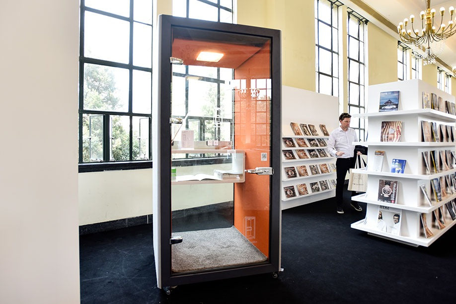 Phone Box Acoustic Booth by MATSU, office furniture – view 3