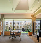 MATSU CHIC Breeze — Executive Table, view 2