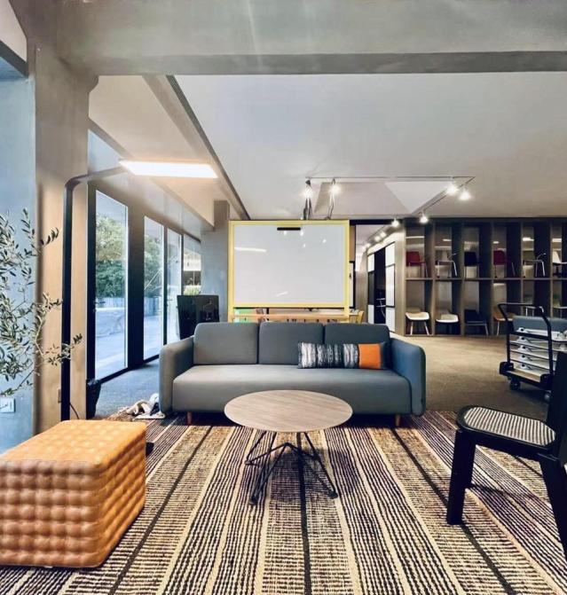 MATSU CHIC Zen — Sofa, view 3