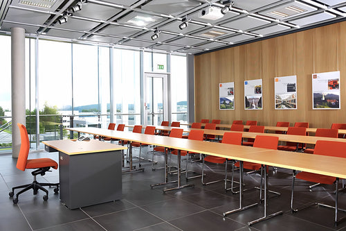 2100 Training Table by MATSU – conference and office table