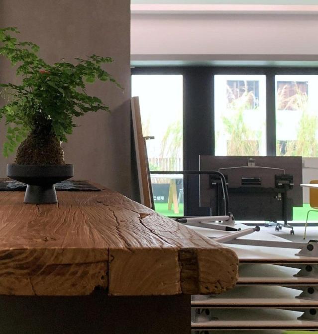 MATSU CHIC Eager — Bar Table, view 3