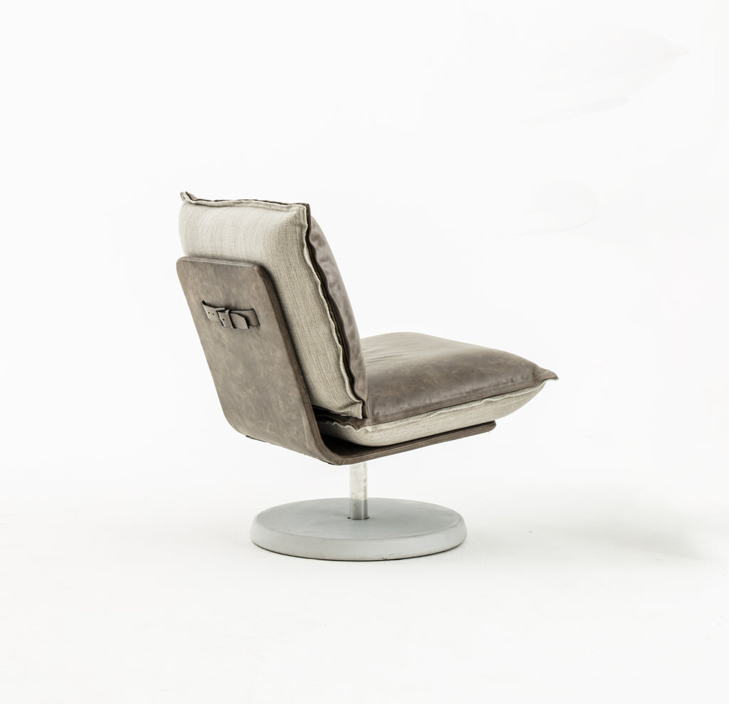 NOMAD 360° Skin Lounge Chair - Designer Lounge Chair for Office, Hotel, Hospitality and Living - MATSU Europe & Middle East