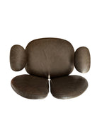 The Nomad Coffee Chair KVN Design Nomadic Series by Matsu Design Furniture in unique Yak Leather. Einzigartiges Yak Leder findet verwendung in der Nomadic Collection von KVN Design und Matsu. Das Design ist von Joeri Reynaert