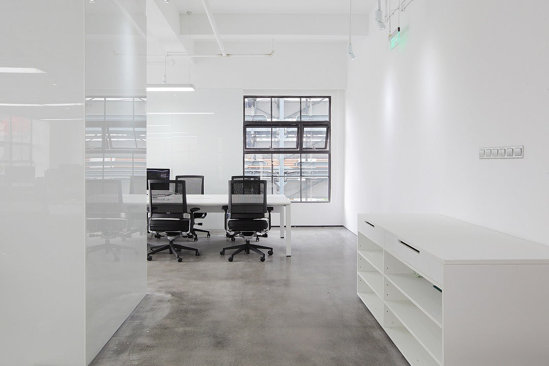 July Executive Office Chair by MATSU, office and meeting chair – view 3