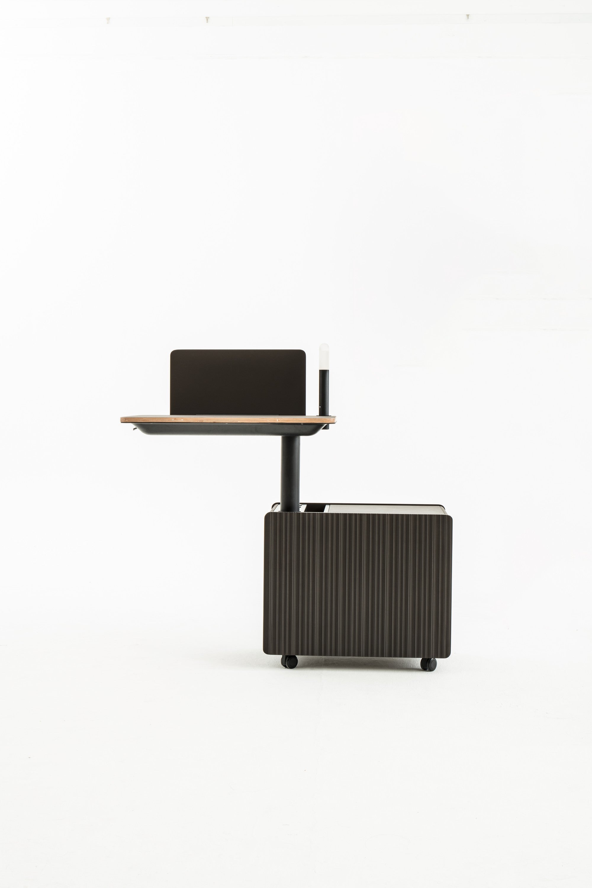 MATSU Boxwork Workstation