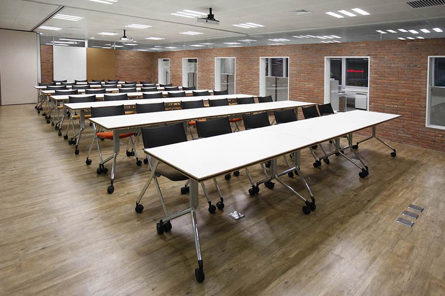 Profession Training Table by MATSU, conference and office table – view 5